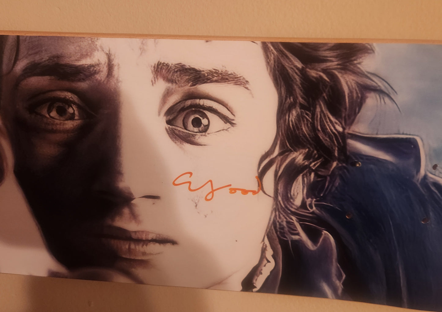 Elijah Wood SIGNED Lord of the Rings deck!